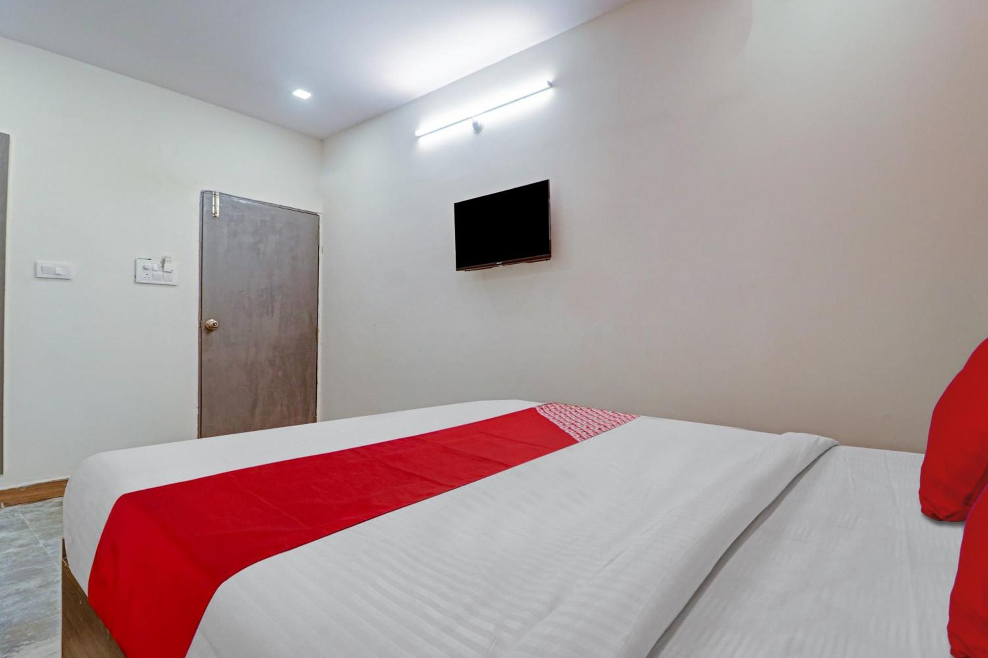Hotel O Lavish Stay Sururnagar Exterior photo